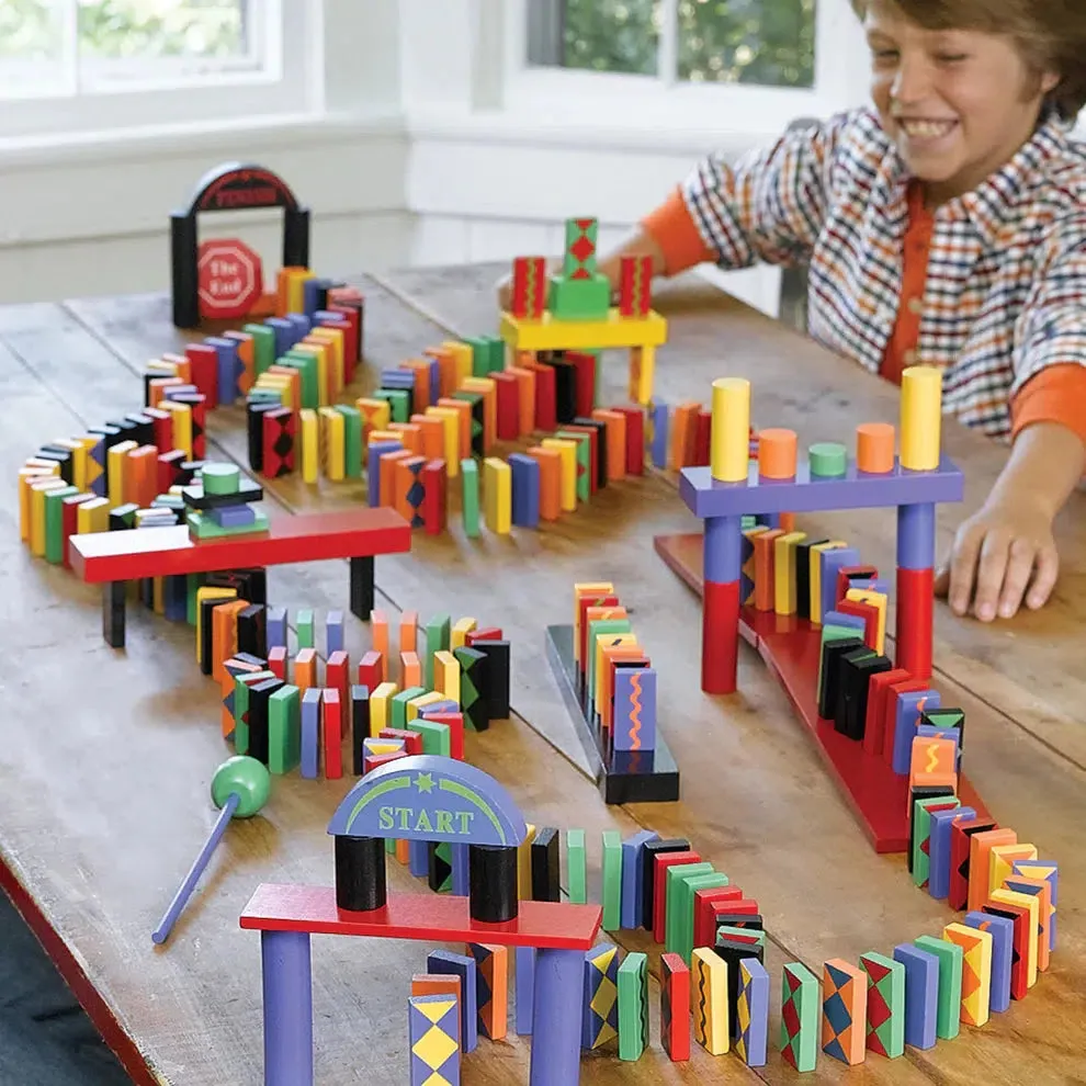 255-Piece Classic Wooden Domino Race