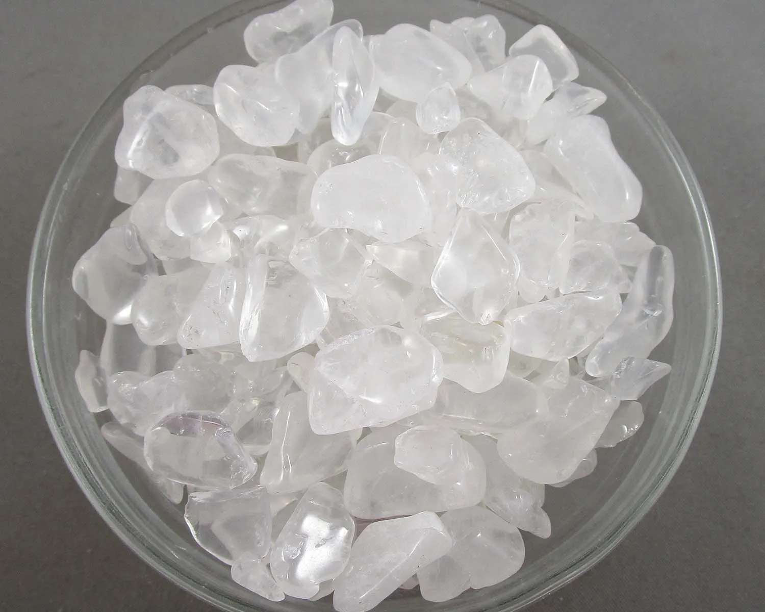 Clear Quartz Large Chips (Undrilled) 100 grams (H019)