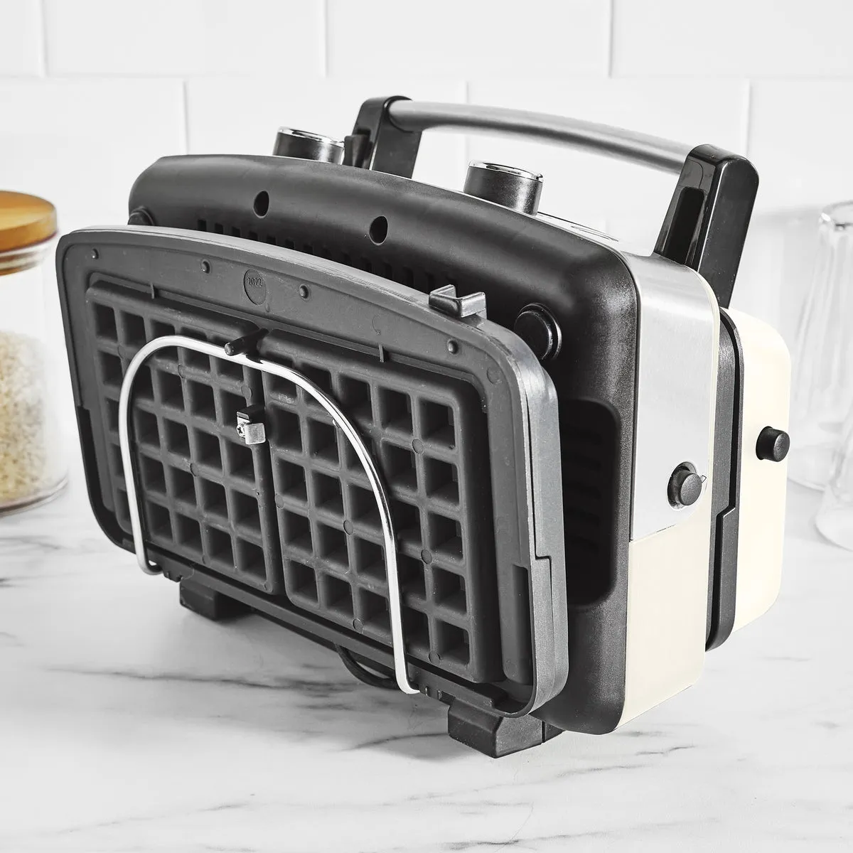 Elite Ceramic Nonstick 2-Square Waffle Maker | Cloud Cream