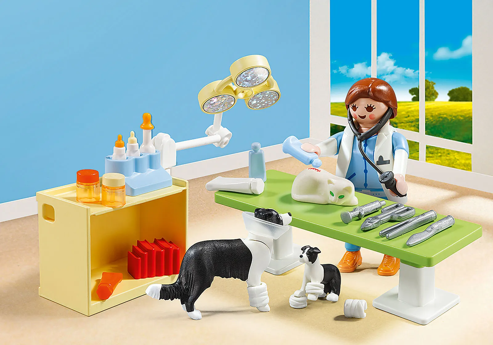 Playmobil City Life: Vet Visit Carry Case