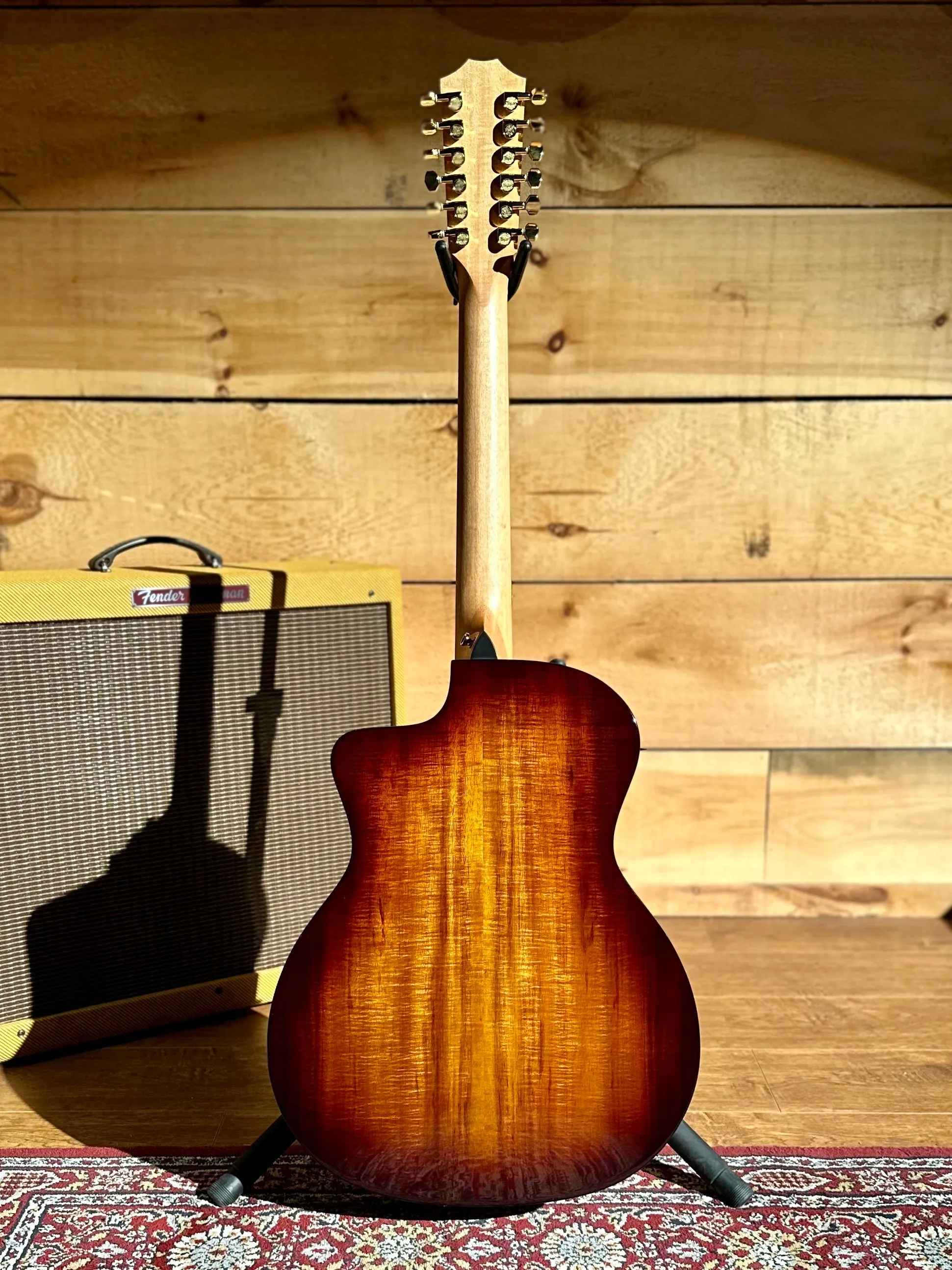 Taylor 264ce-K DLX